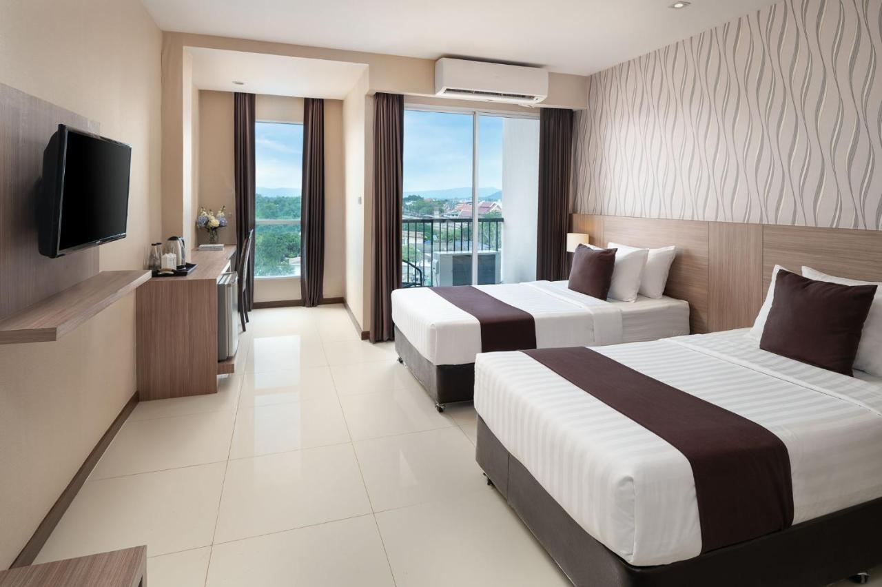 The Pino Hotel Pakchong Exterior photo